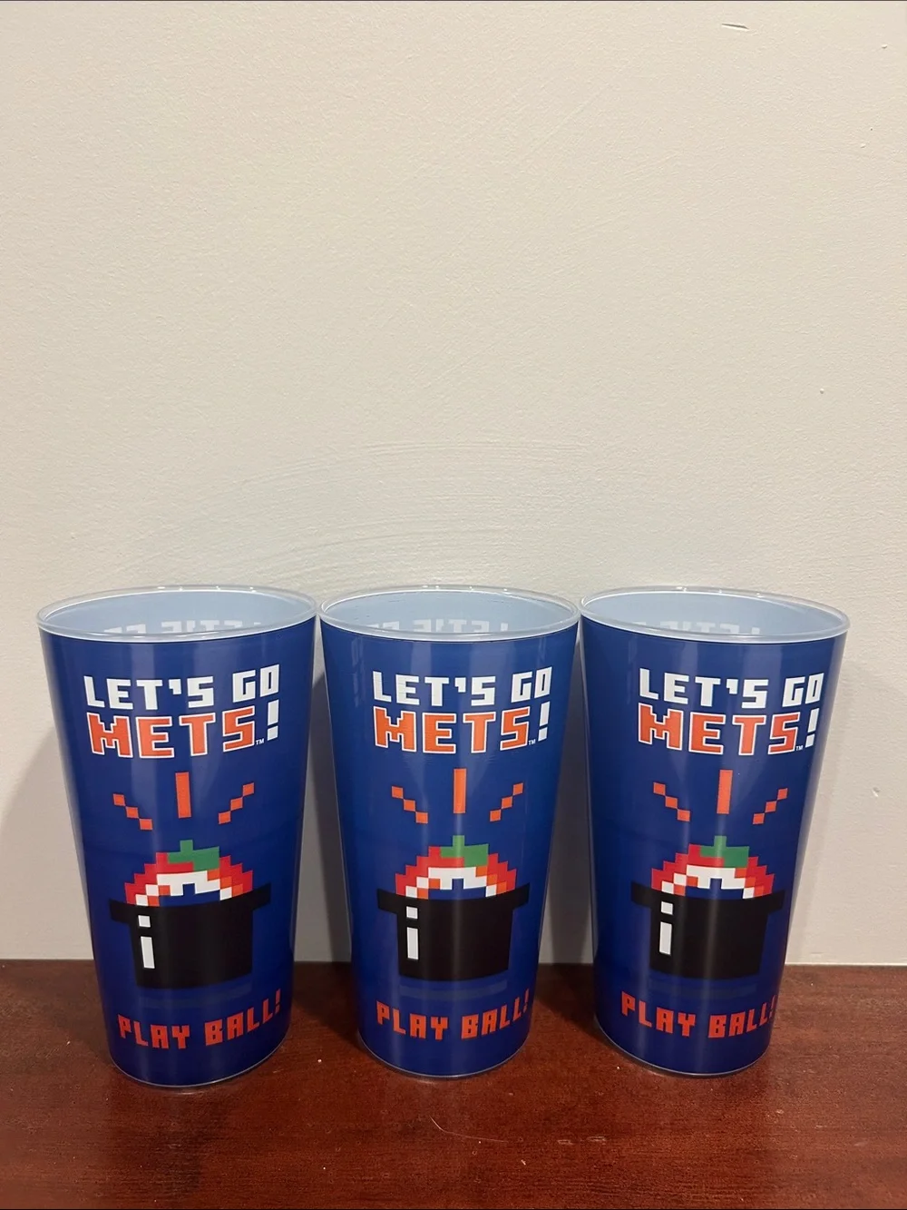 New York Mets Let’s Go Mets Plastic Tumblers and Wine Glasses